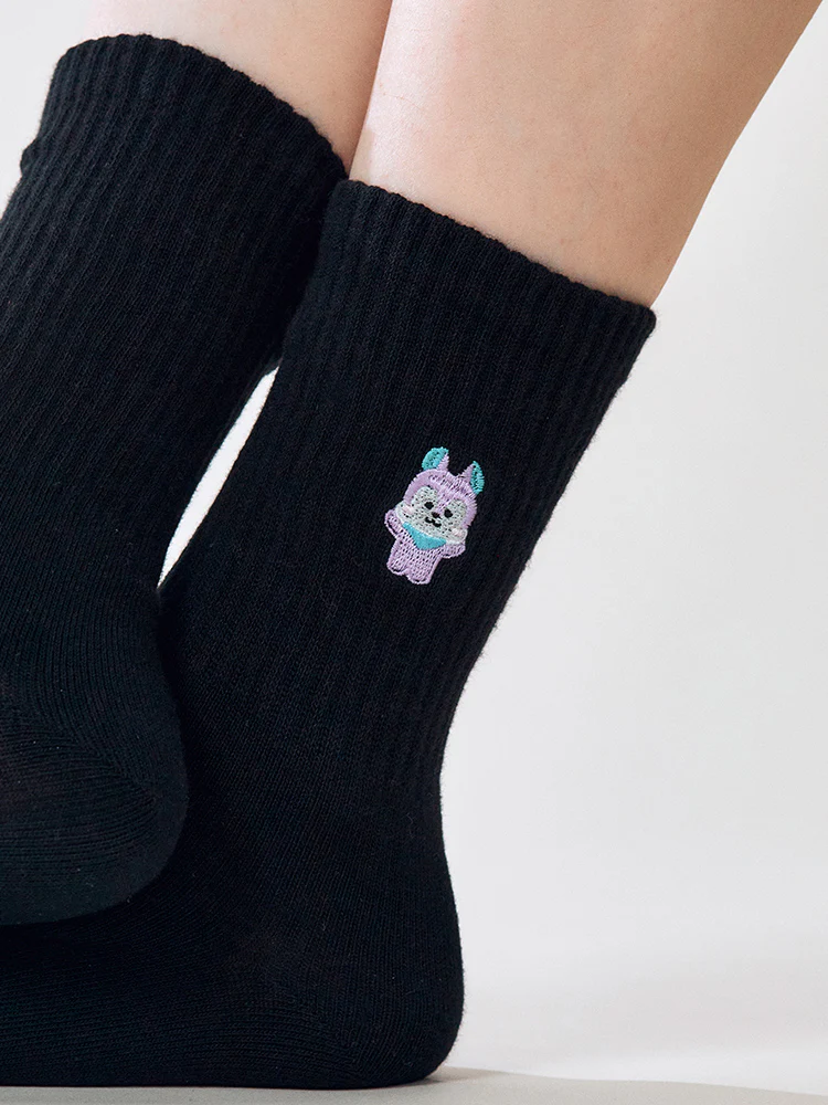 BT21 Basic Lip Embroidery Socks - Image 15