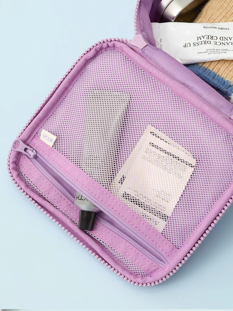 BT21 Basic Medium Multi Pouch - Image 28