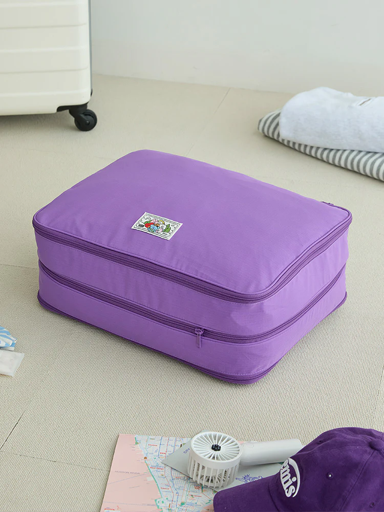 BT21 Basic Travel Pouch - Image 18