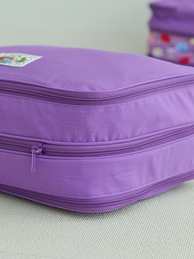 BT21 Basic Travel Pouch - Image 3