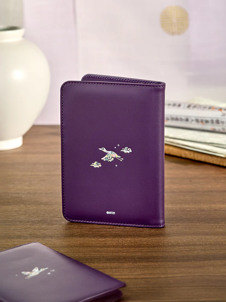 BT21 Premium K-Edition Mother-of-Pearl Graphic Passport Cover - Image 3