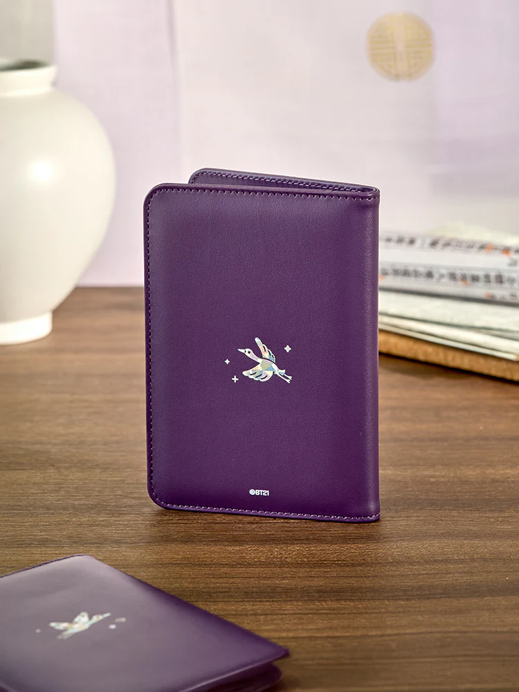 BT21 Premium K-Edition Mother-of-Pearl Graphic Passport Cover - Image 8