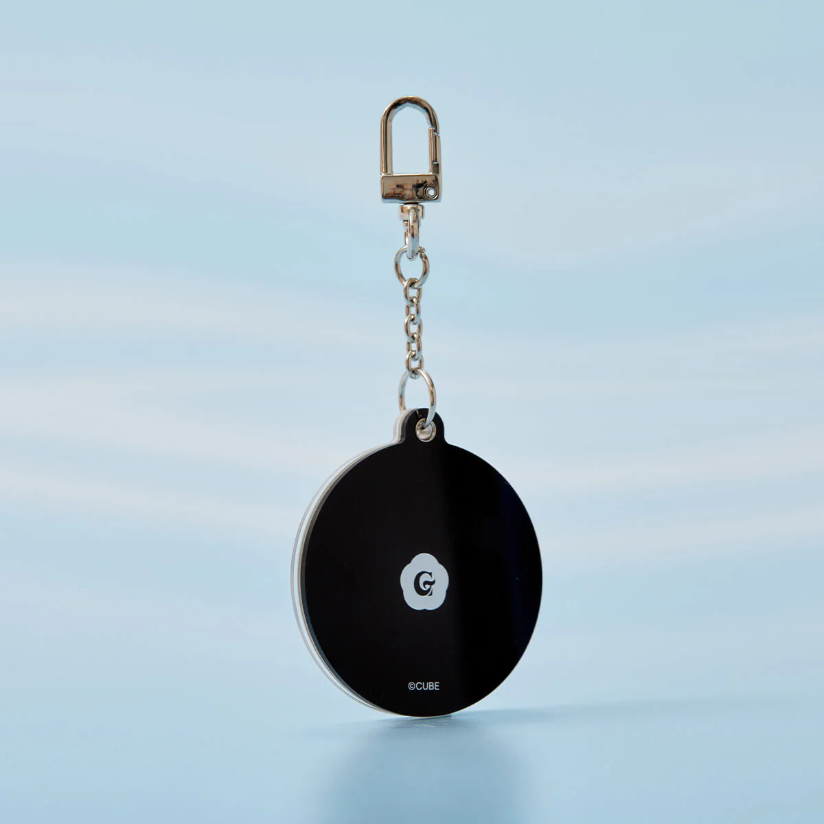 i-dle Acrylic Mirror Keyring - Image 3