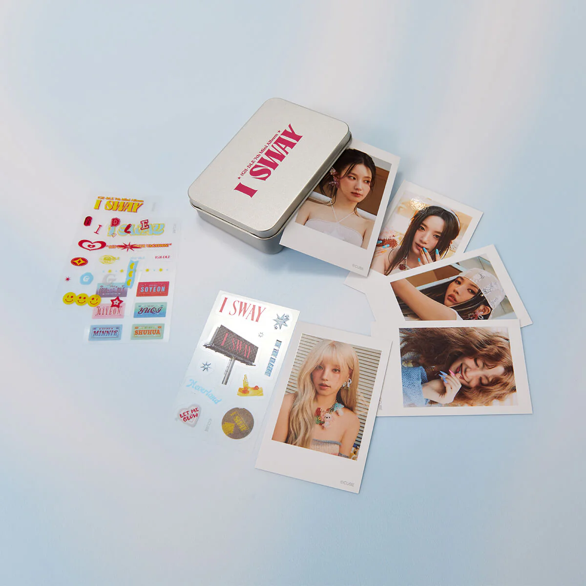 i-dle Tin Box Polaroid Set - Image 4