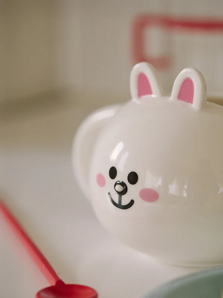 LINE FRIENDS HUG BROWN 3 Sculpted Mug - Image 10