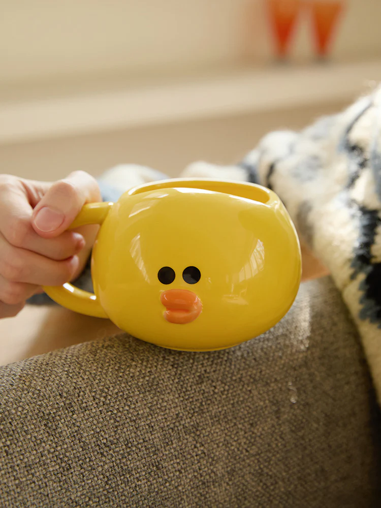 LINE FRIENDS HUG BROWN 3 Sculpted Mug - Image 5