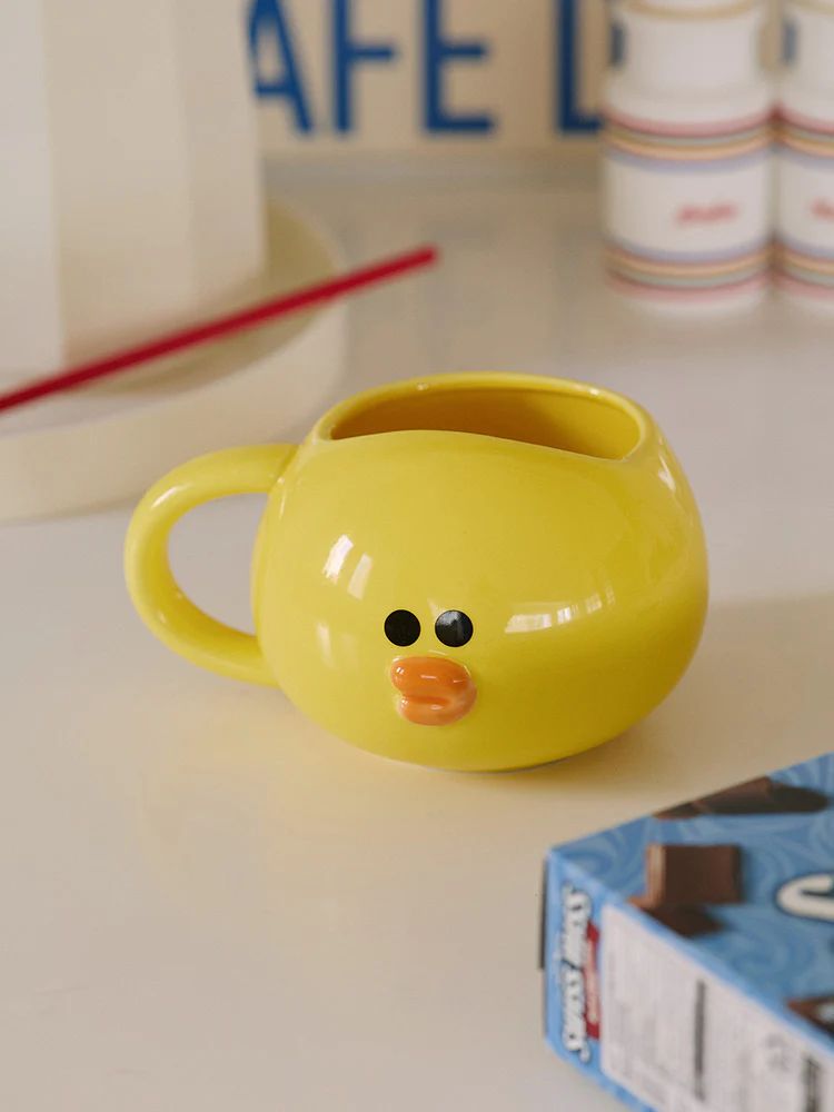 LINE FRIENDS HUG BROWN 3 Sculpted Mug - Image 6