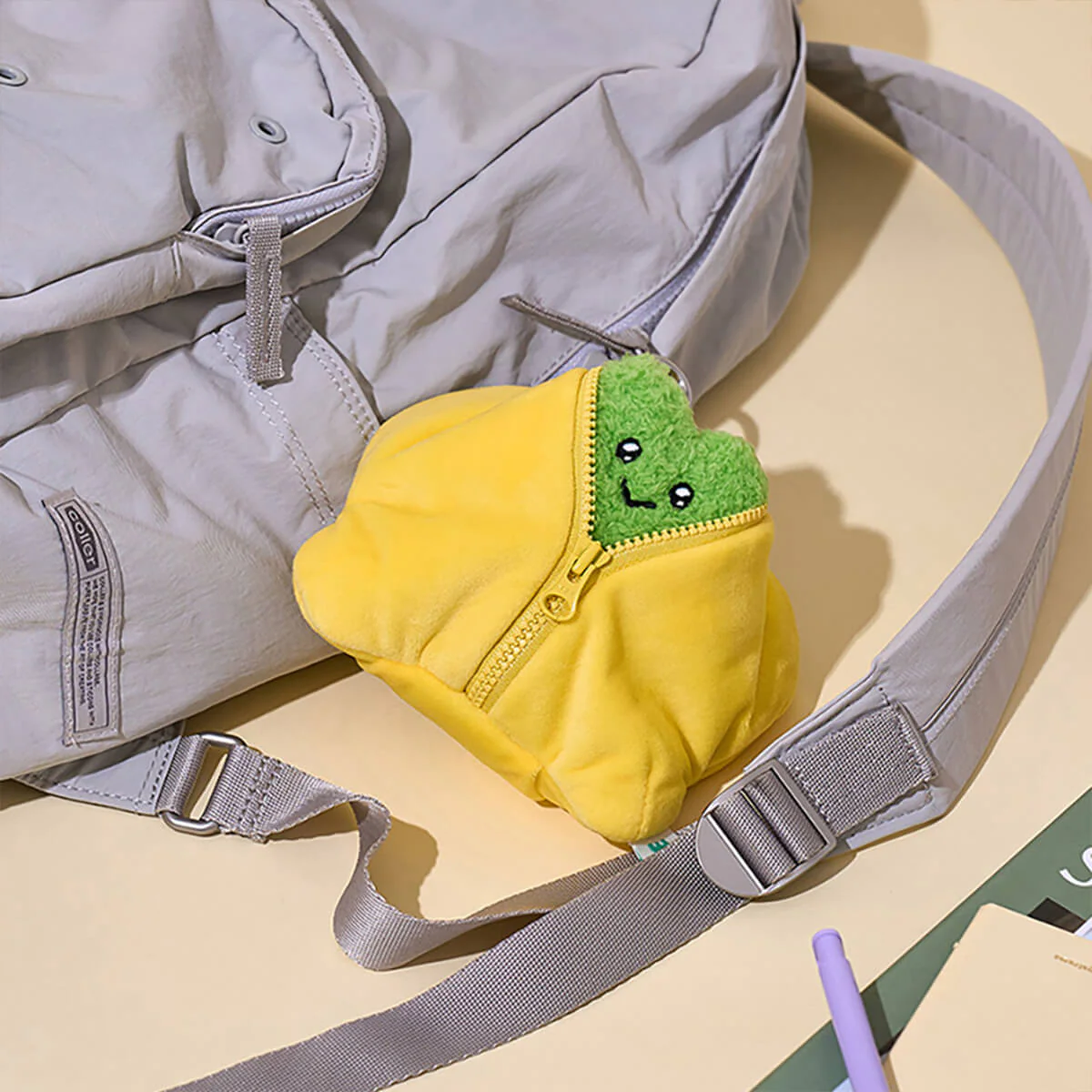 LINE FRIENDS minini Farm Open Keyring - Image 13