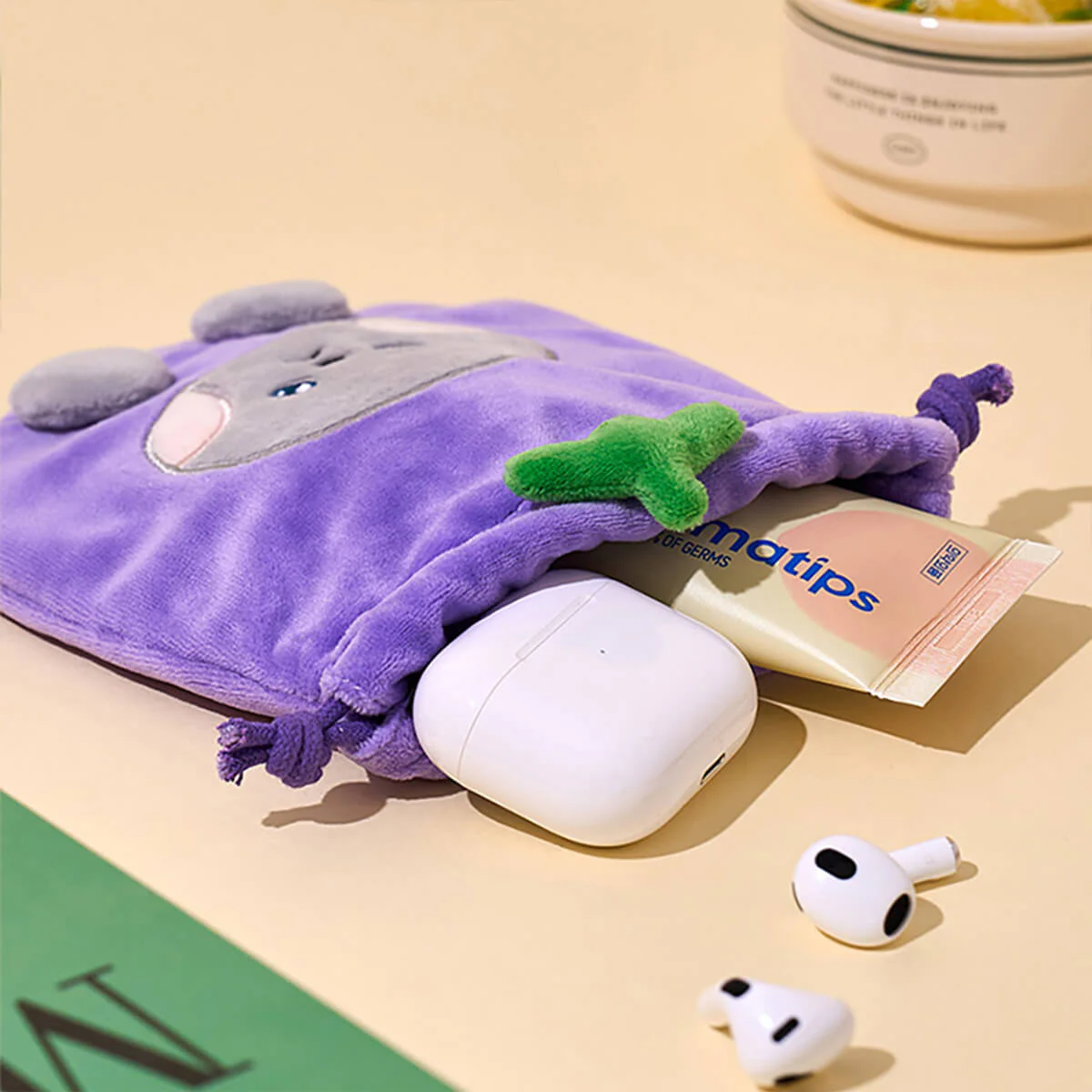 LINE FRIENDS mini Farm String Pouch - Image 17