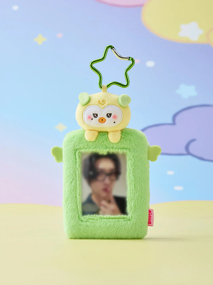 MIGHTEEZ Wonder Room Photo Card Holder Plush Keyring - Image 17