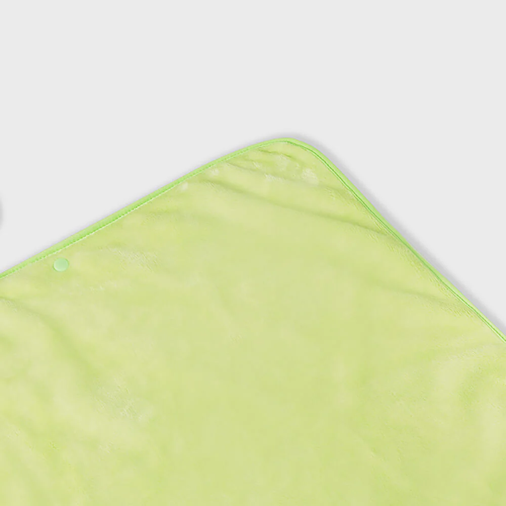 NewJeans bunini Hooded Blanket (Green) - Image 6