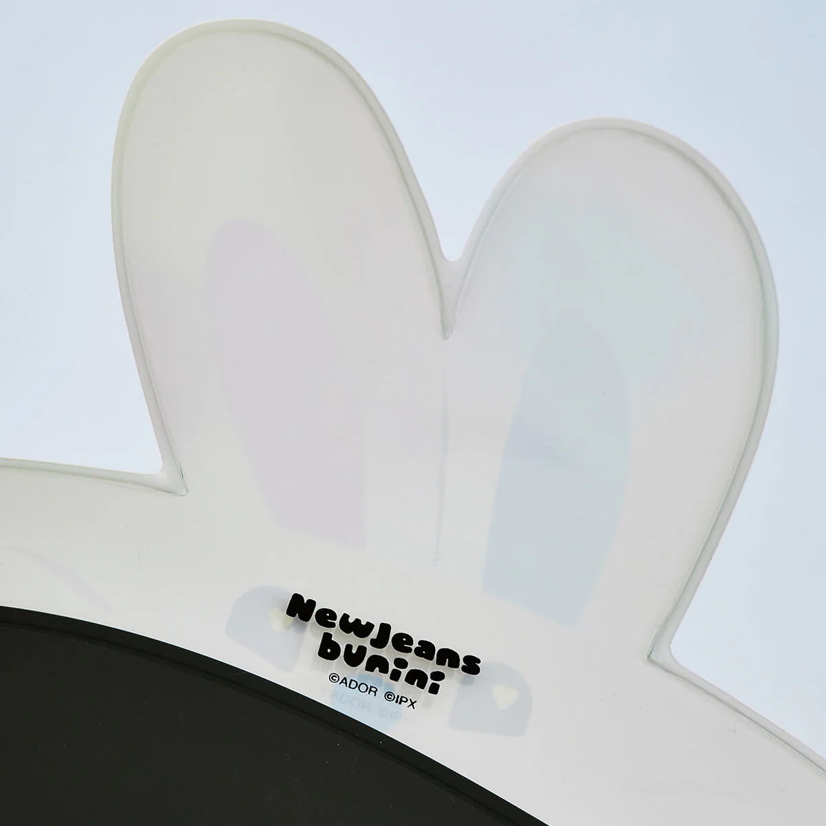 NewJeans Fan Cover White - Image 3
