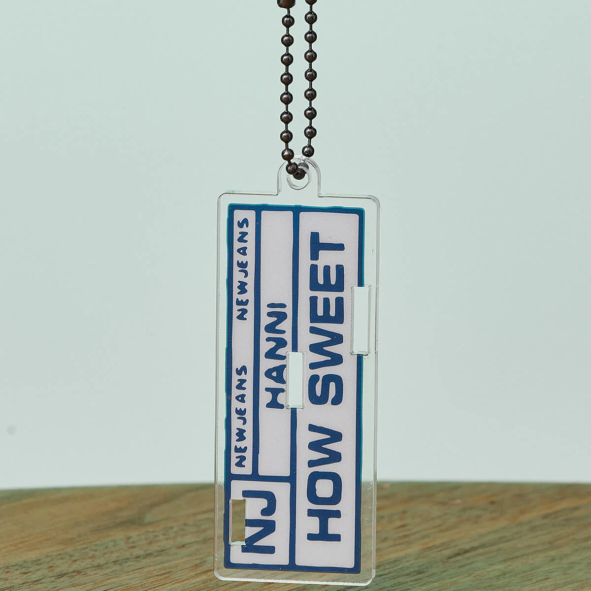 NewJeans How Sweet Acrylic Stand (HANNI) - Image 2