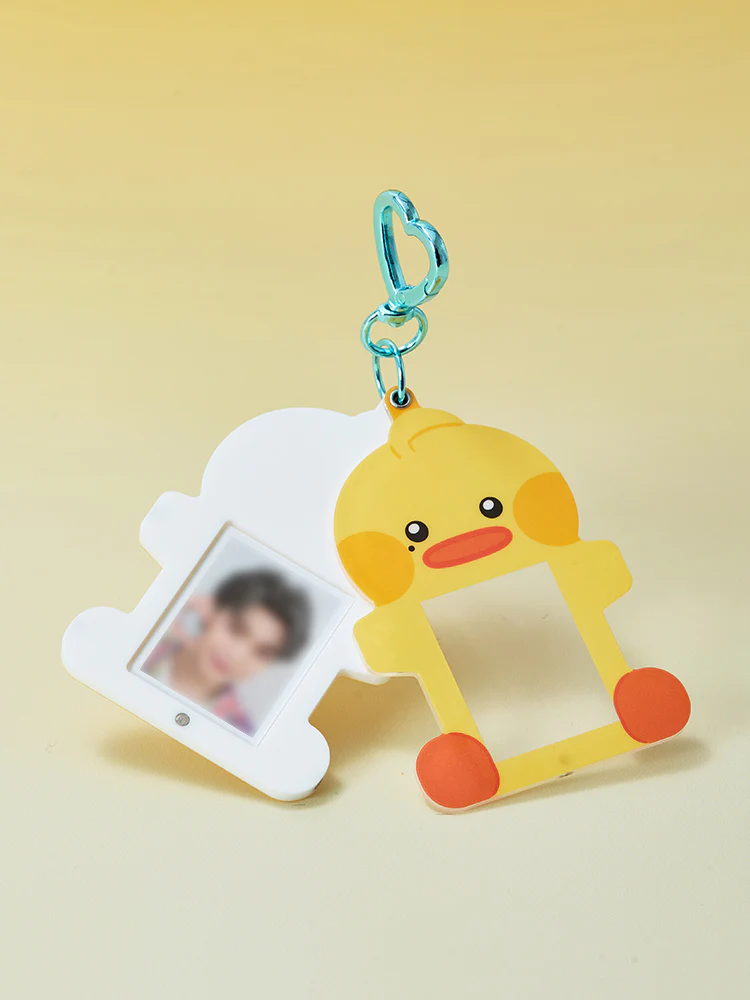 ZEROBASEONE zeroni FLUFFY Wonderland Magnet ID Photo Holder - Image 12