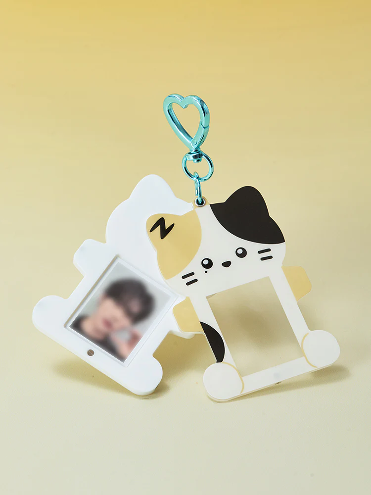 ZEROBASEONE zeroni FLUFFY Wonderland Magnet ID Photo Holder - Image 14