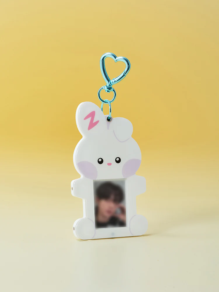 ZEROBASEONE zeroni FLUFFY Wonderland Magnet ID Photo Holder - Image 19