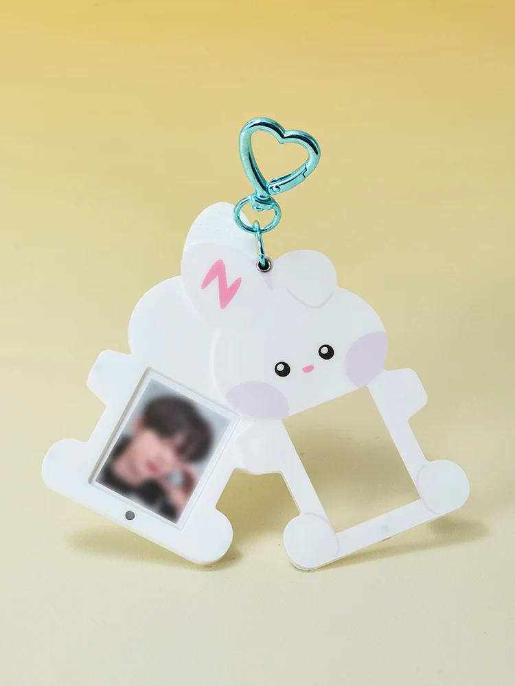 ZEROBASEONE zeroni FLUFFY Wonderland Magnet ID Photo Holder - Image 20