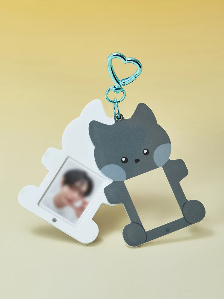 ZEROBASEONE zeroni FLUFFY Wonderland Magnet ID Photo Holder - Image 6