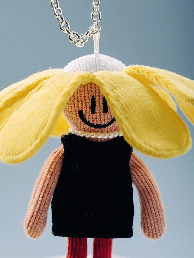 ZO&FRIENDS A&NE Knit Plush Keyring - Image 4