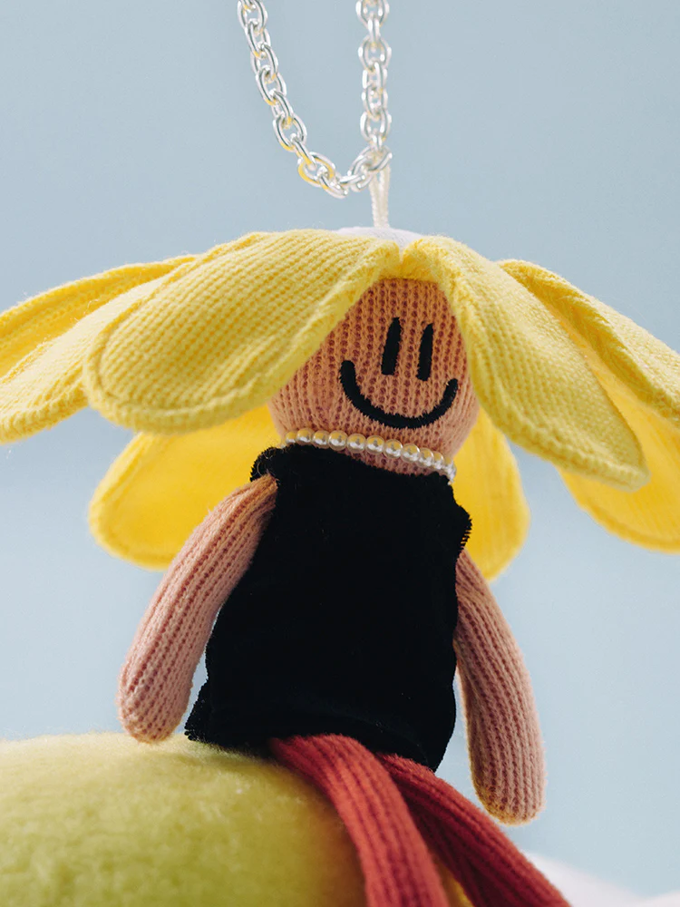 ZO&FRIENDS A&NE Knit Plush Keyring - Image 5