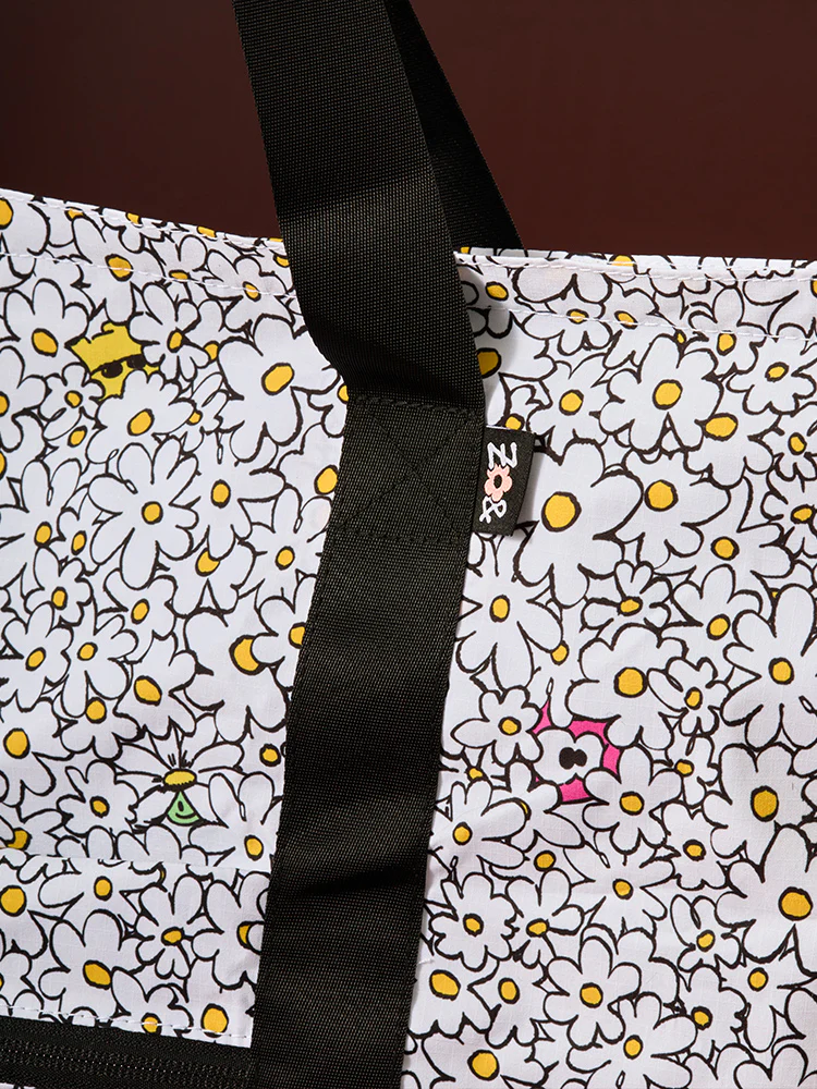 ZO&FRIENDS Foldable Travel Bag - Image 6